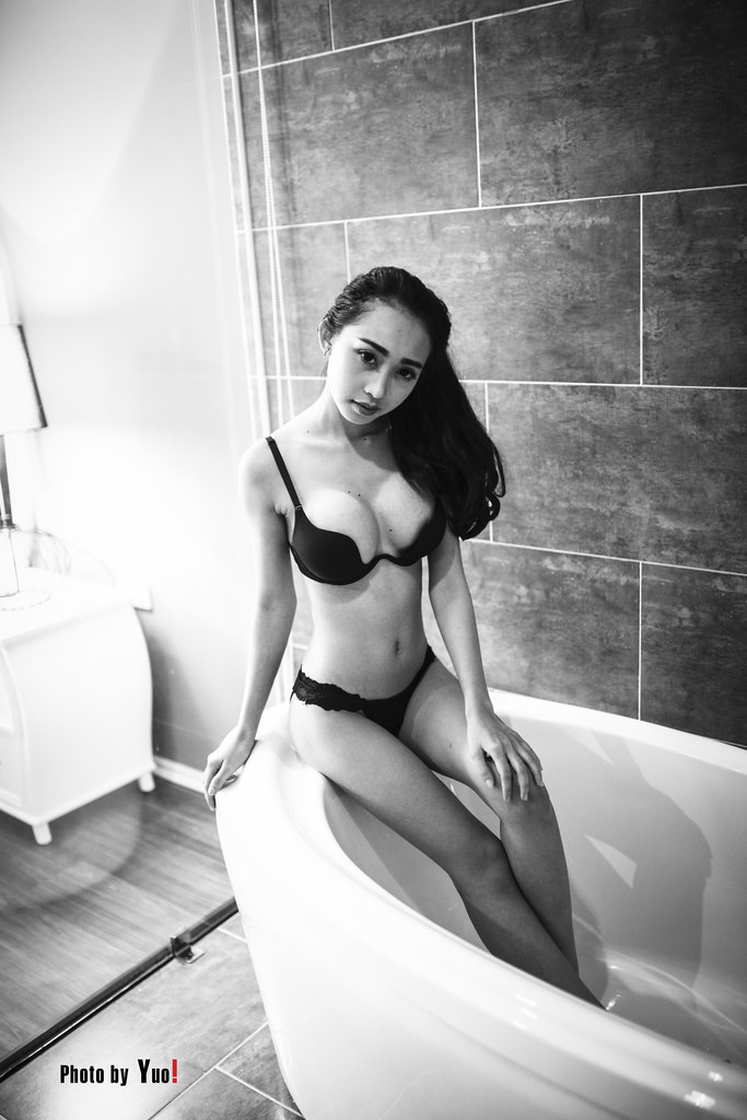 与女老板的酒店之夜